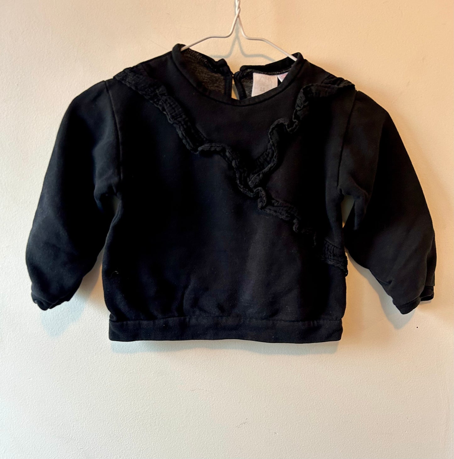 Zara Black Sweatshirt | 3 Years
