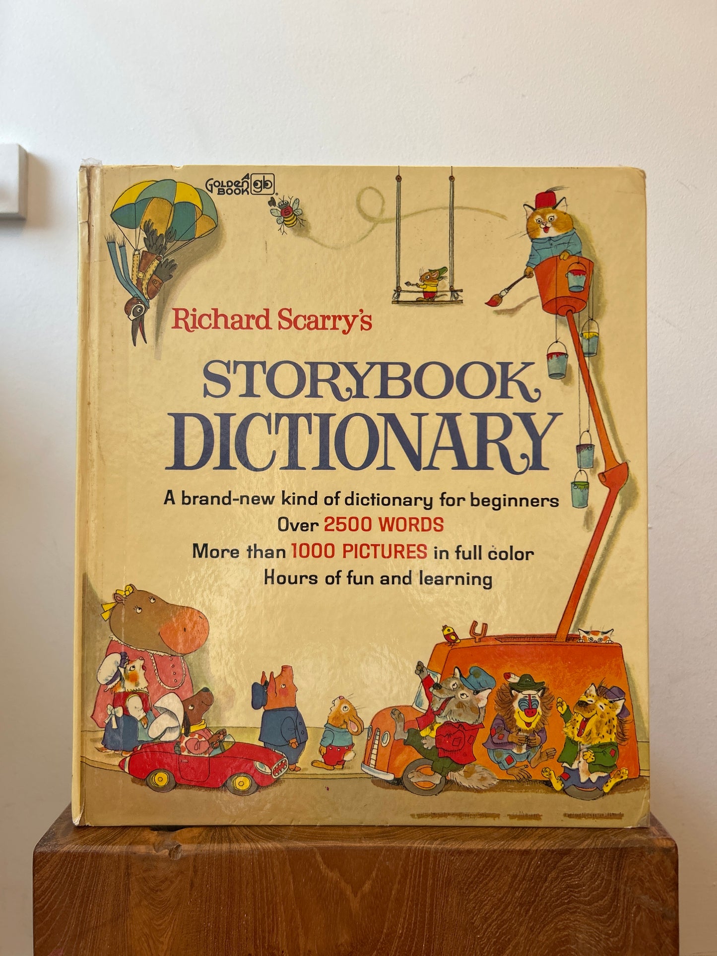 Richard Scarry Storybook Dictionary