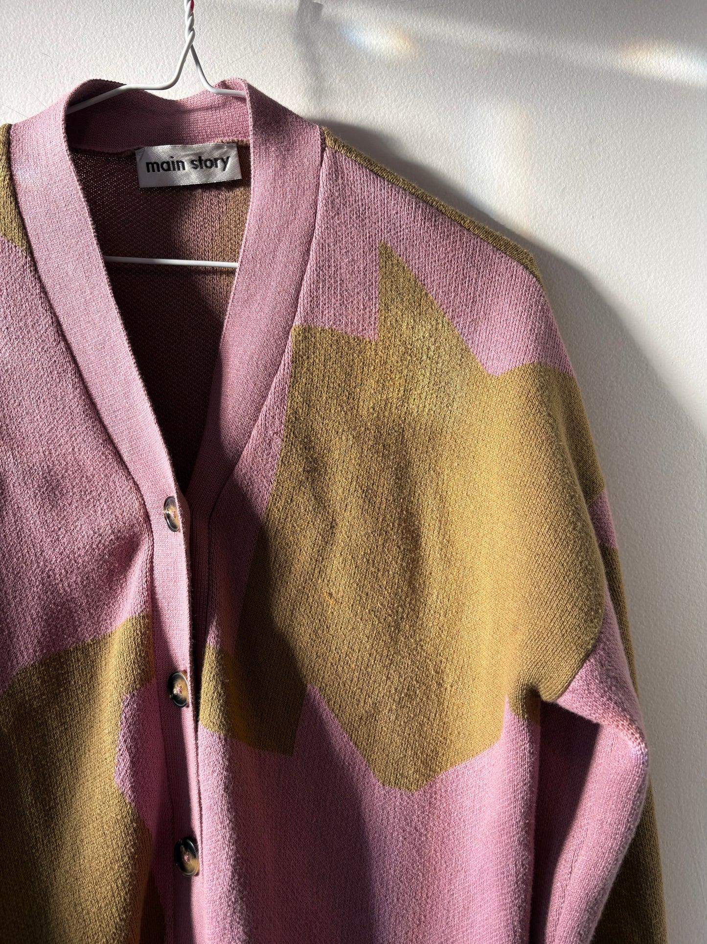 Main Story Cardigan | 10 Years