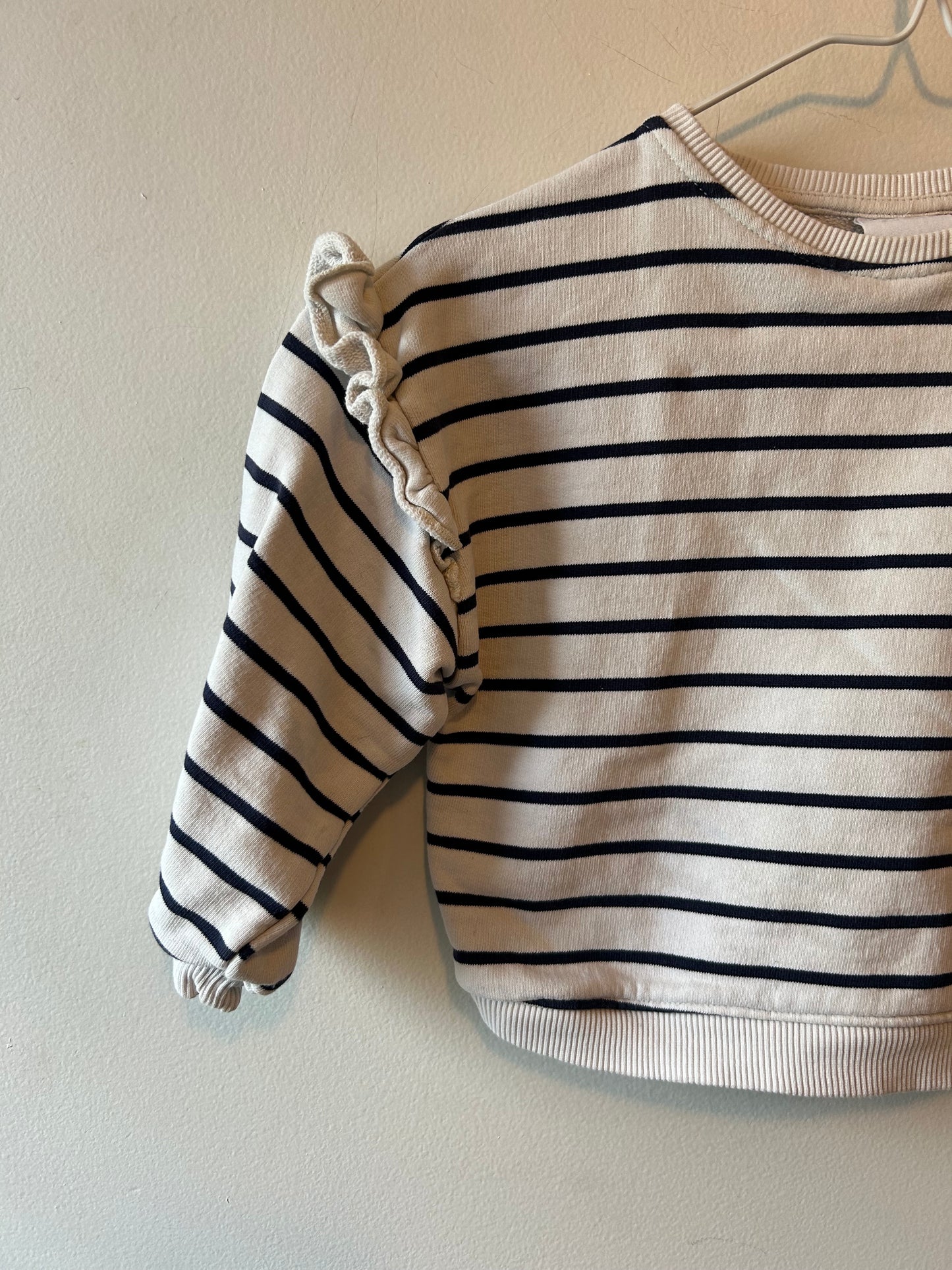 Zara Striped Sweatshirt | 3 Years
