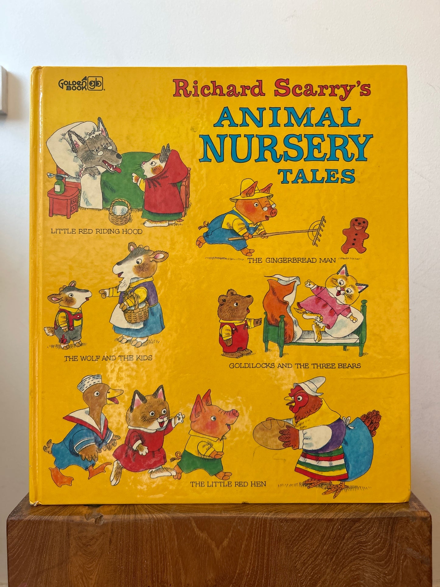 Vintage Richard Scarry Animal Nursery Tales Book