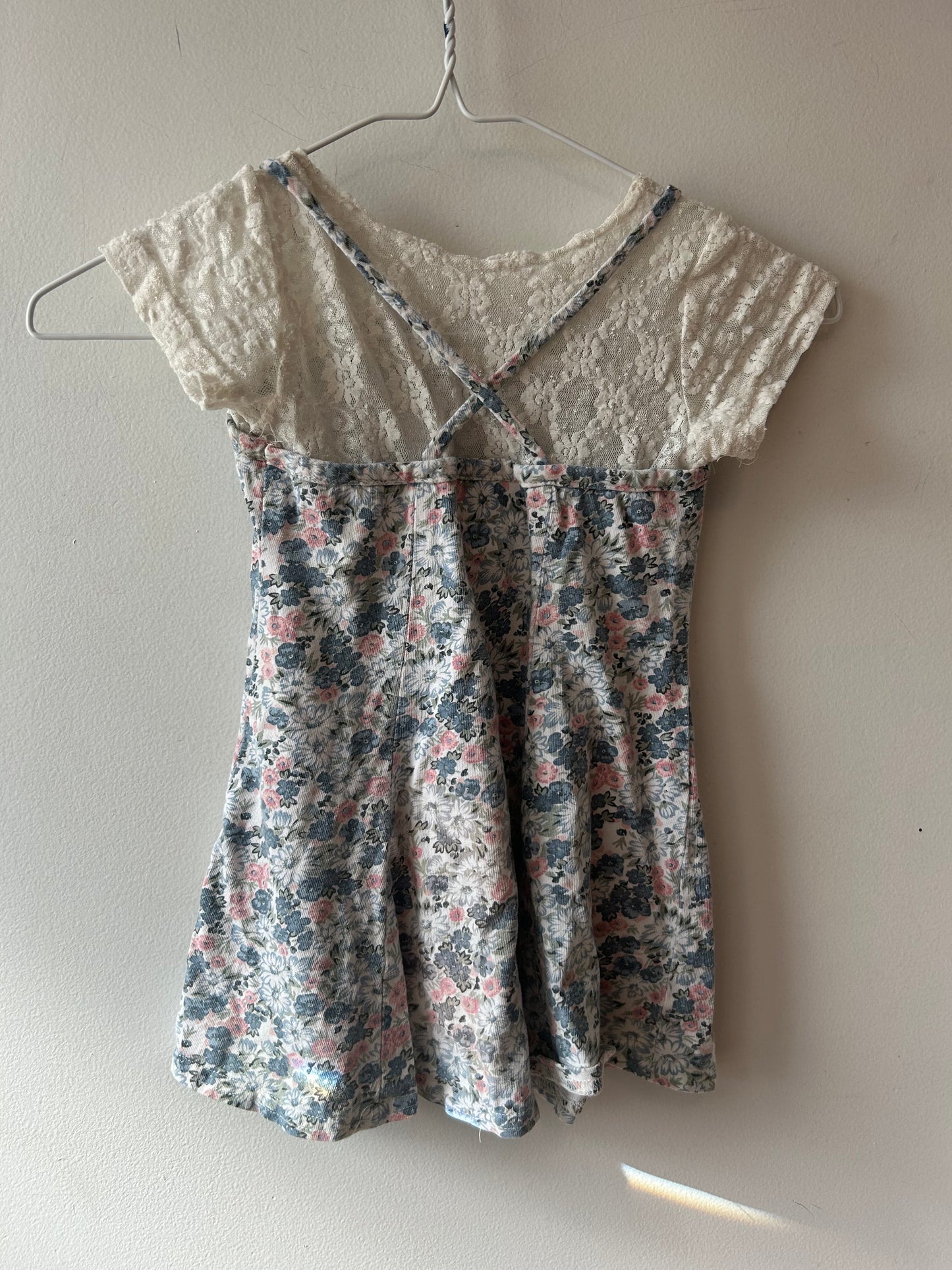 Vintage Dress | 3 Years