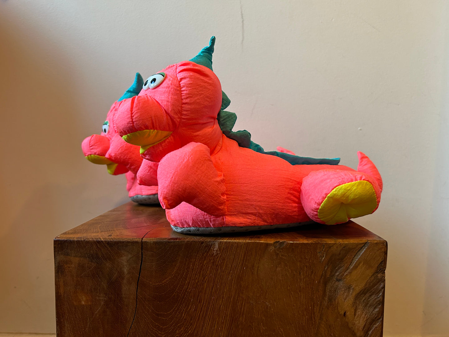Vintage Dino Slippers | 12 Toddler