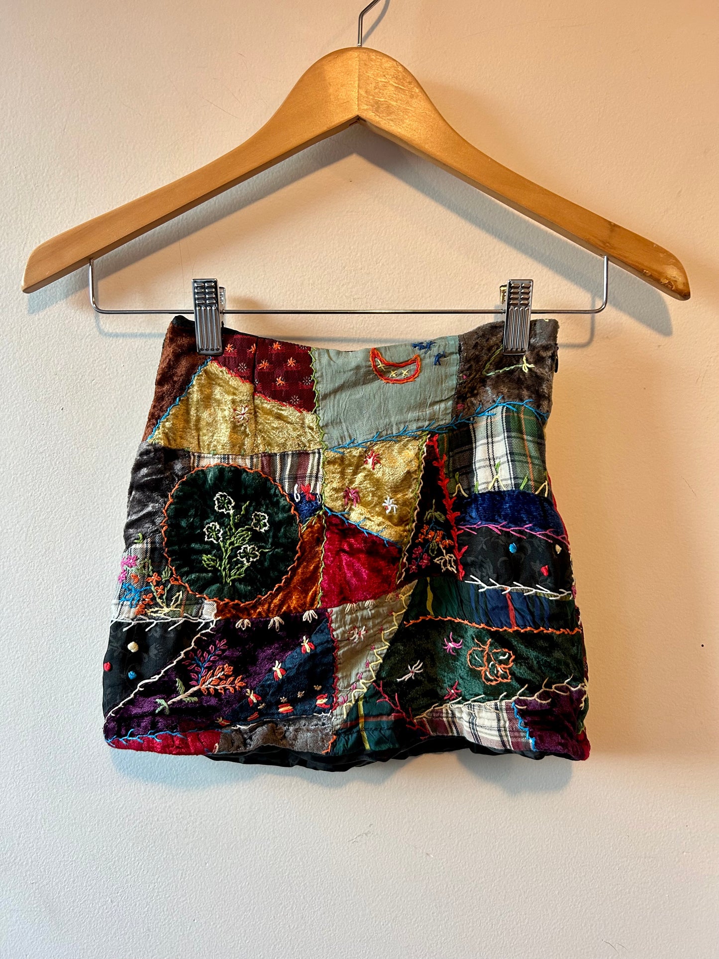 Vintage Gap Patch Skirt (5 Years)