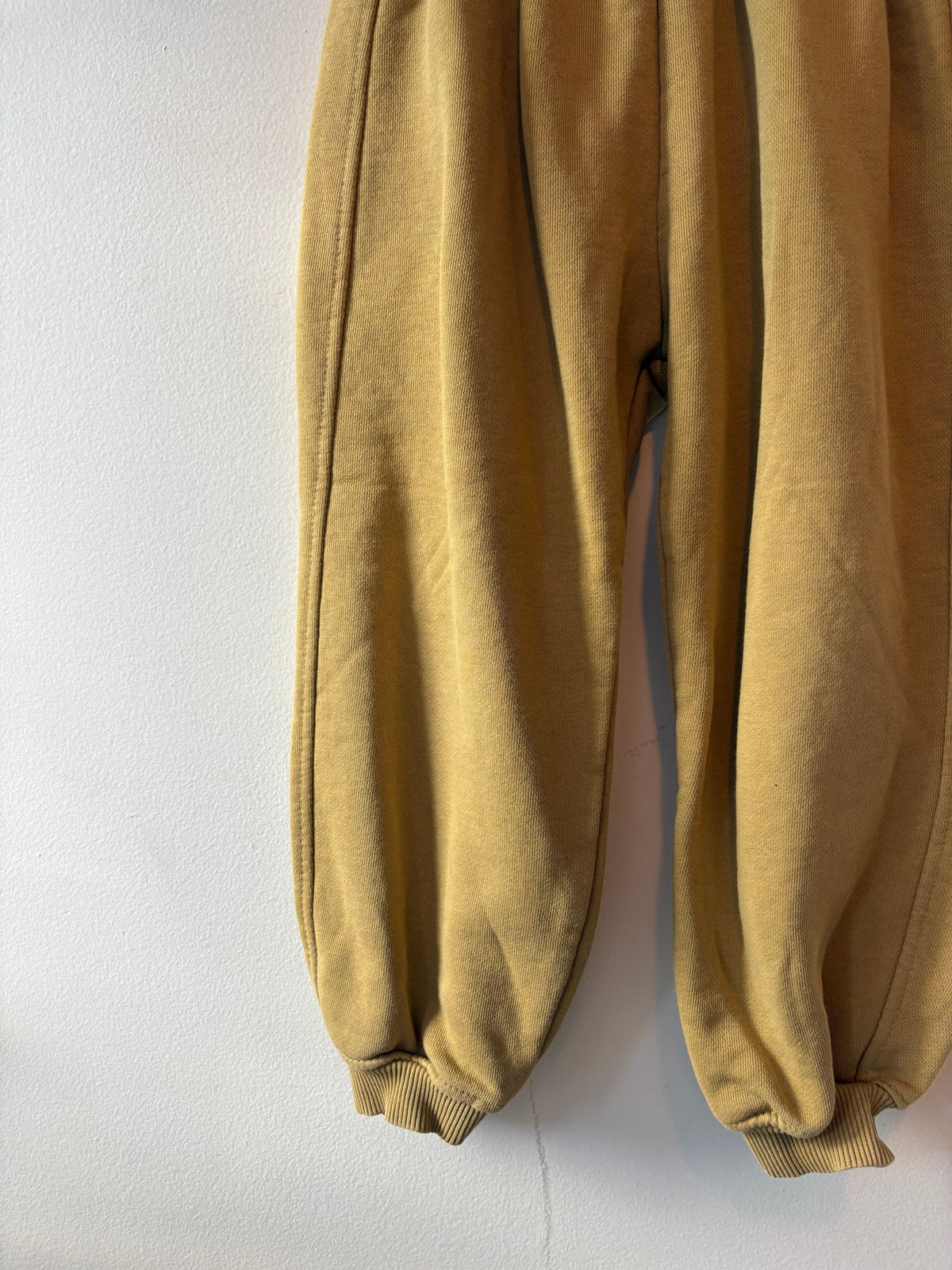 Zara Olive Sweatpants | 4 Years