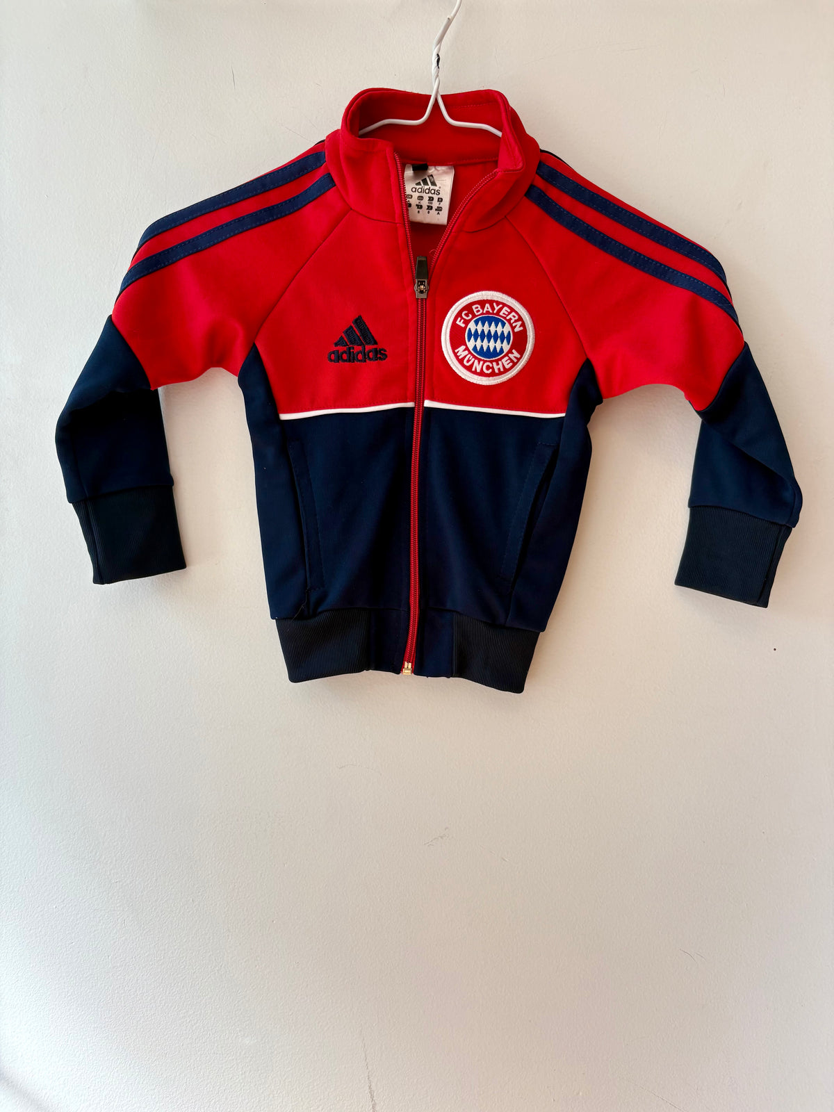 Vintage Adidas Jacket | 2 Years