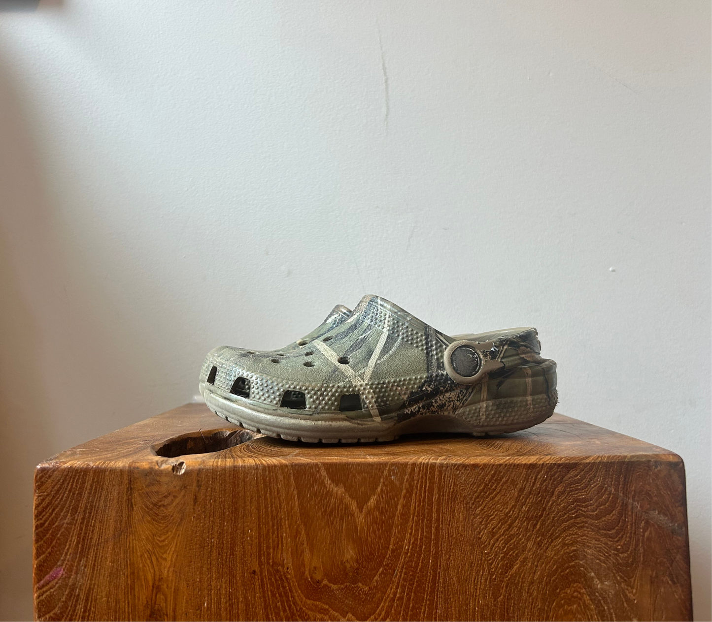 Camo Crocs | Toddler 11