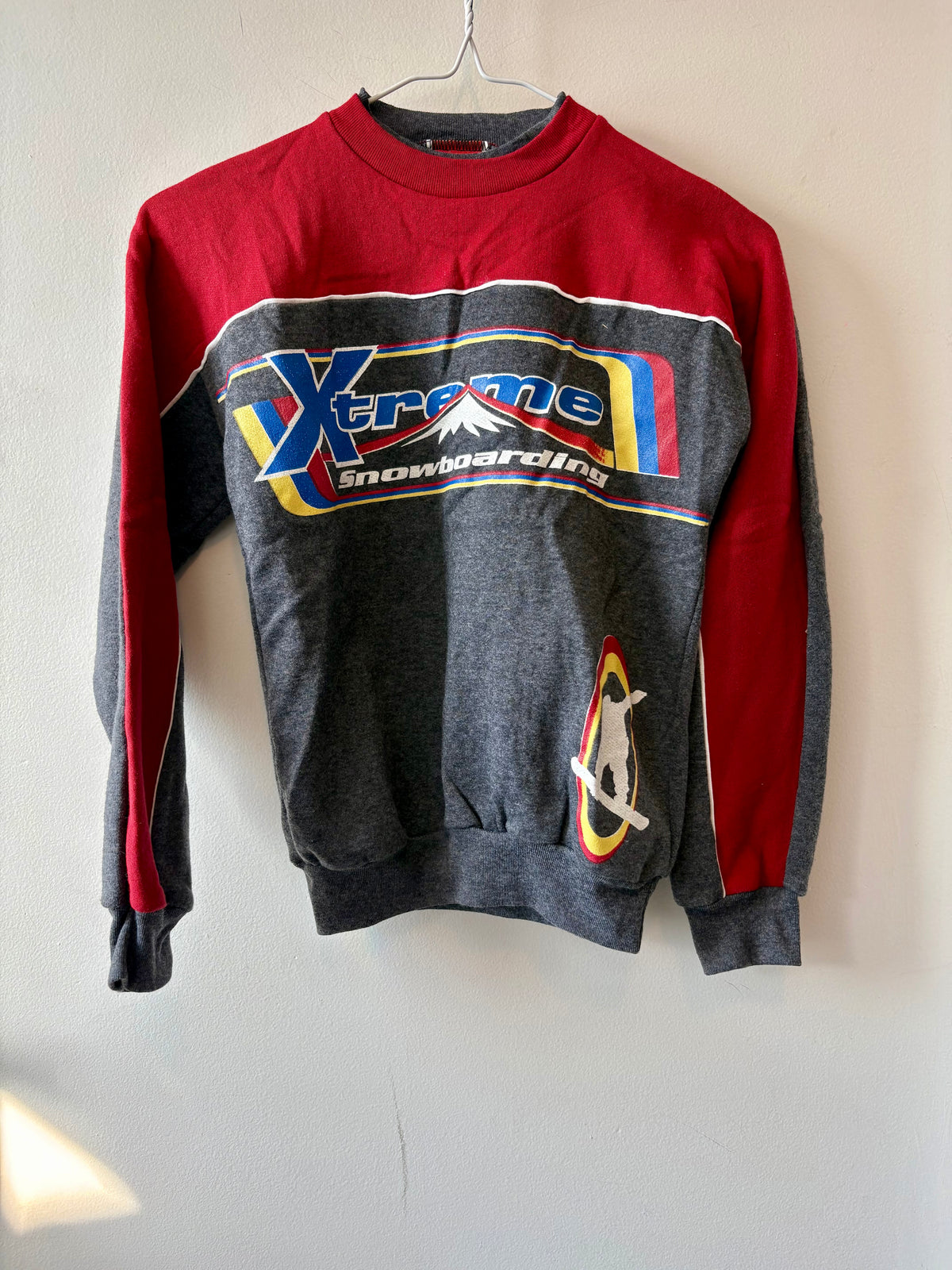 Vintage Extreme Snowboard Sweatshirt | 6 Years