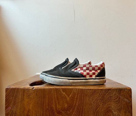 Vans Slip On Sneakers (Toddler 7.5)
